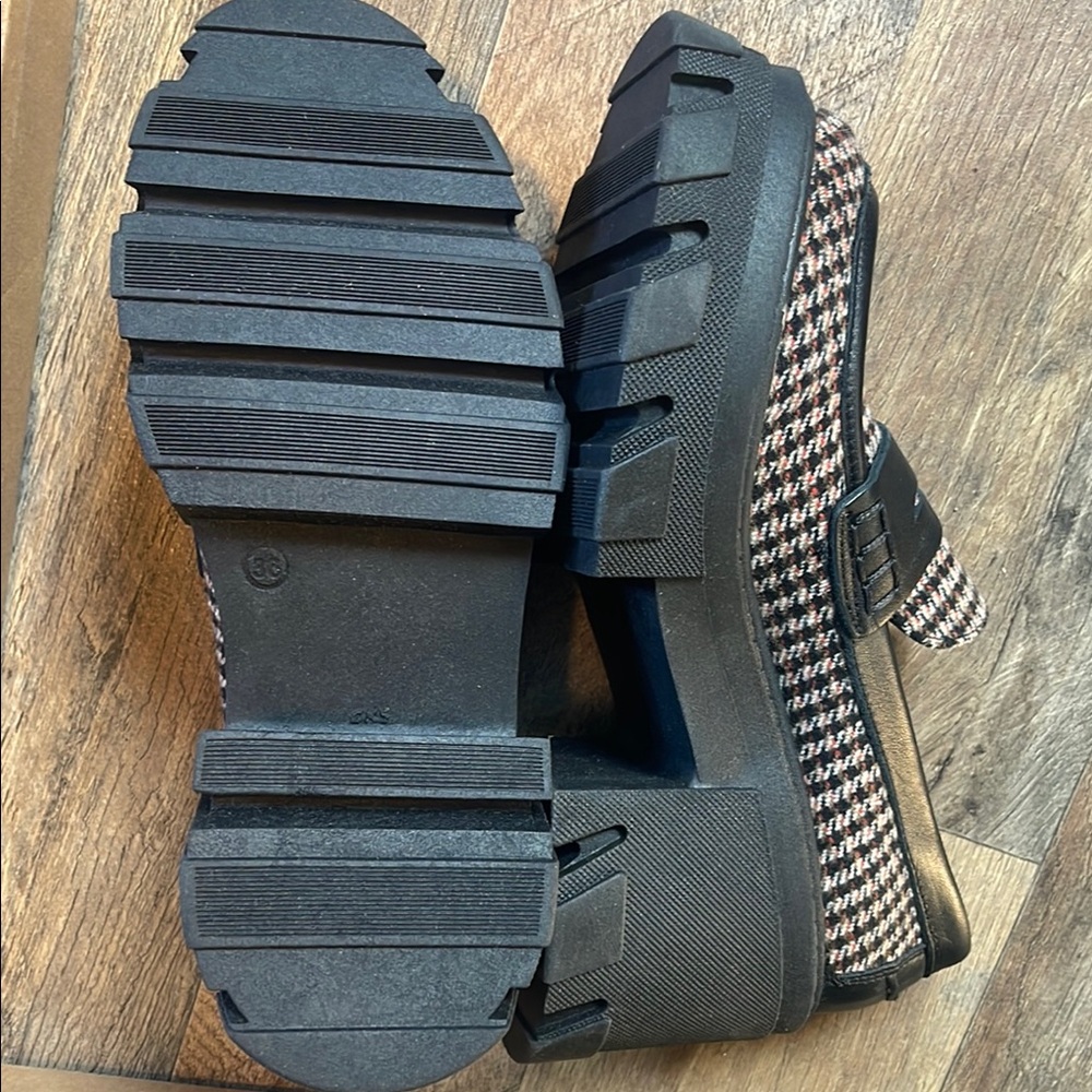 Black and Brown Platform Loafers - Picture 3 of 5